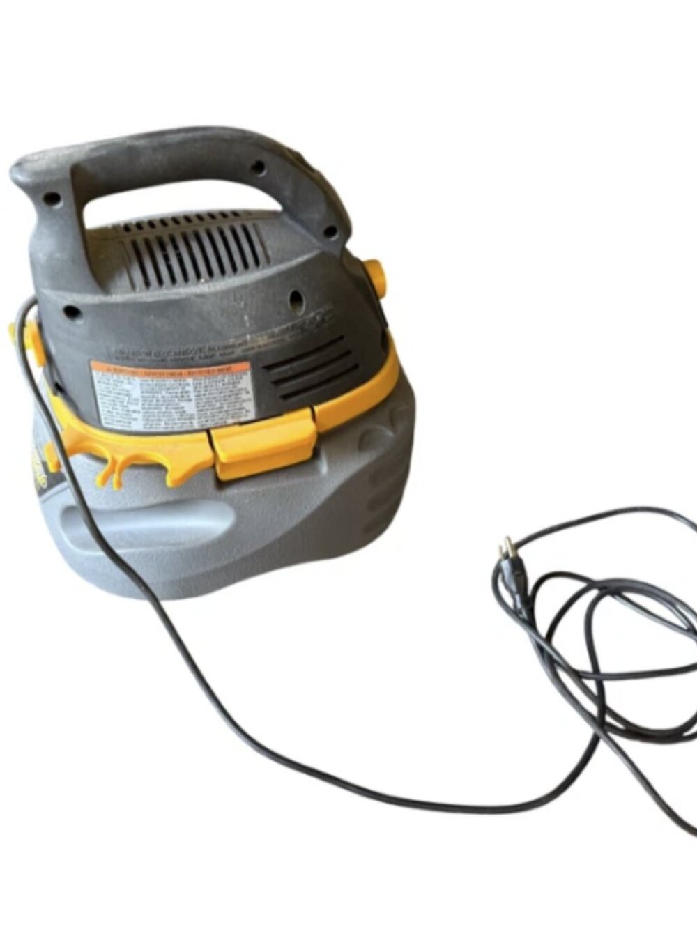 Stinger Wet/Dry Shop Vacuum Blower Handheld Corded 2.5-Gallon WD2025 USED